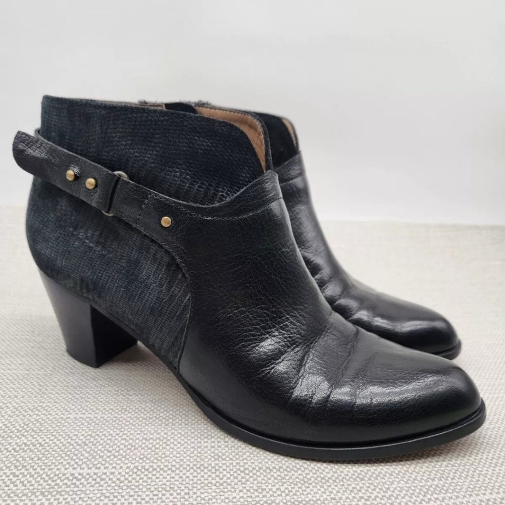 Anyi Lu Size 39 Black Leather Suede Ankle Bootie Heeled Women Italy